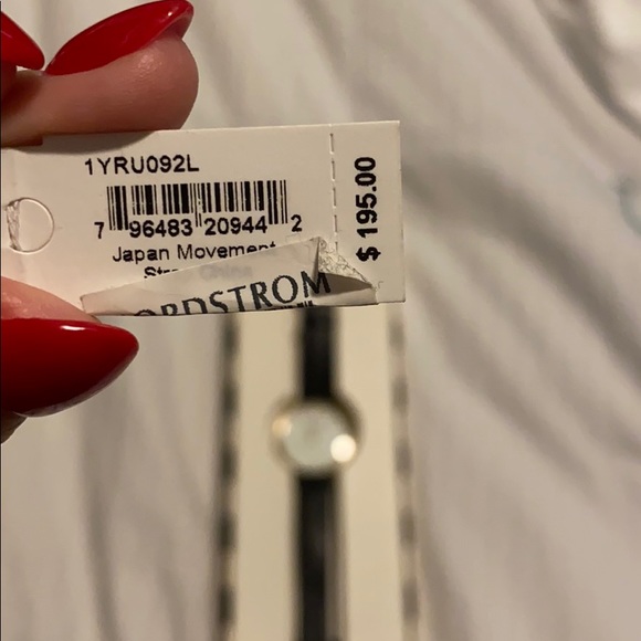 ⚡️NIB KATE SPADE ‘L’ WATCH⚡️ - Picture 5 of 6